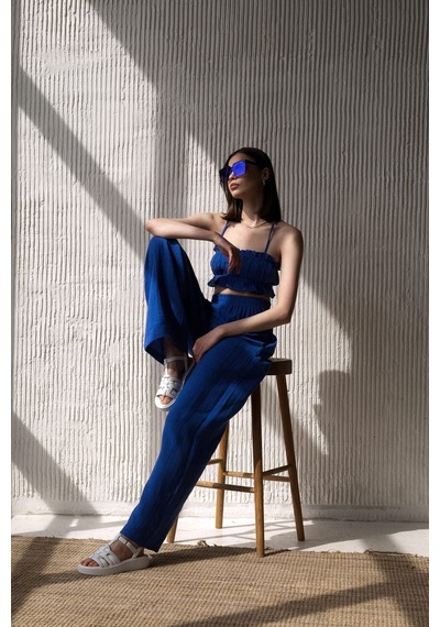 Mai Collection Mai Studios Co. Harvey Saks Mavi Müslin Crop Takım Saks Mavi Mai Collection Mai Studios Co. Harvey Saks Mavi Müslin Crop Takım Saks Mavi