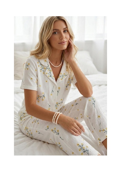 Fit Women Çiçek Baskılı Bürümçük Kumaş Kısa Kollu Pijama Takımı 6067 Çok Renkli