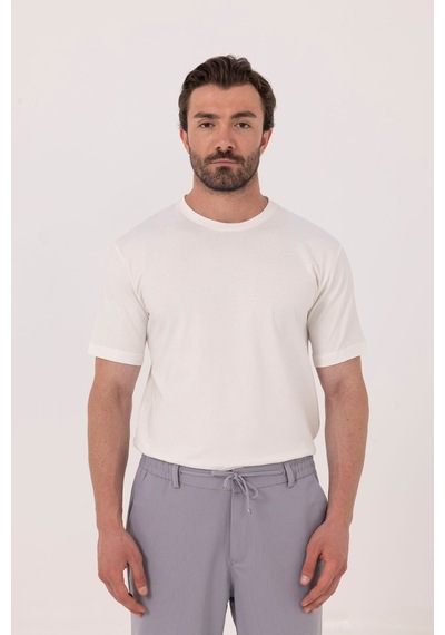 Sabri Özel Ekru %100 Pamuk Bisiklet Yaka Düz Renk Basic T-shirt