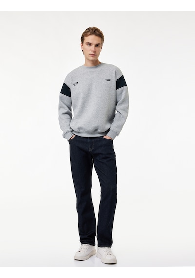 Koton Şardonlu Uzun Kollu Bisiklet Yaka Arkası Baskılı Sweatshirt Gri 6wam70047mk Gri