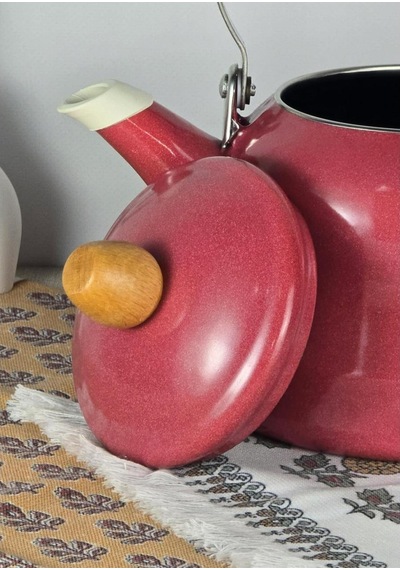 Alev Vintage Demlik Ahşap Saplı Emaye Kettle 2,5lt Kırmızı
