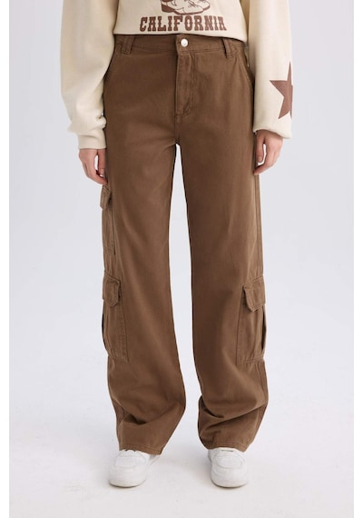 DeFacto Straight Fit Gabardin Kışlık Pantolon Kargo Cepli Normal Bel Düz Paça D3762AX24AUBN549 Kahve