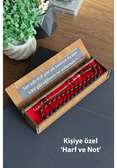 Kişiye Özel Harf Ve Notlu Ahşap Kutuda Toz Kehribar Tesbih 45477533