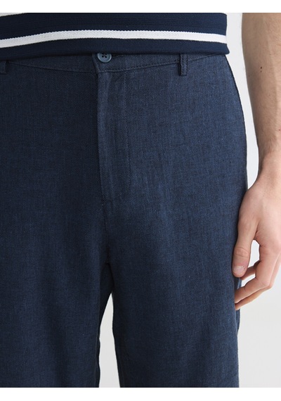 Lcwaıkıkı Classic Lacivert Regular Fit Keten Karışmlı Erkek Şort