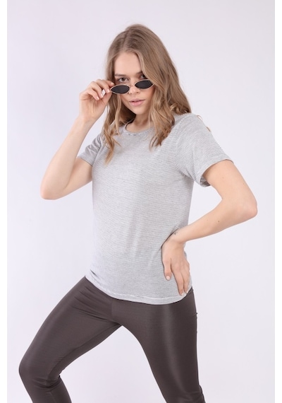 Neslice Kadın Basic Yaka Kısa Kol T-Shirt