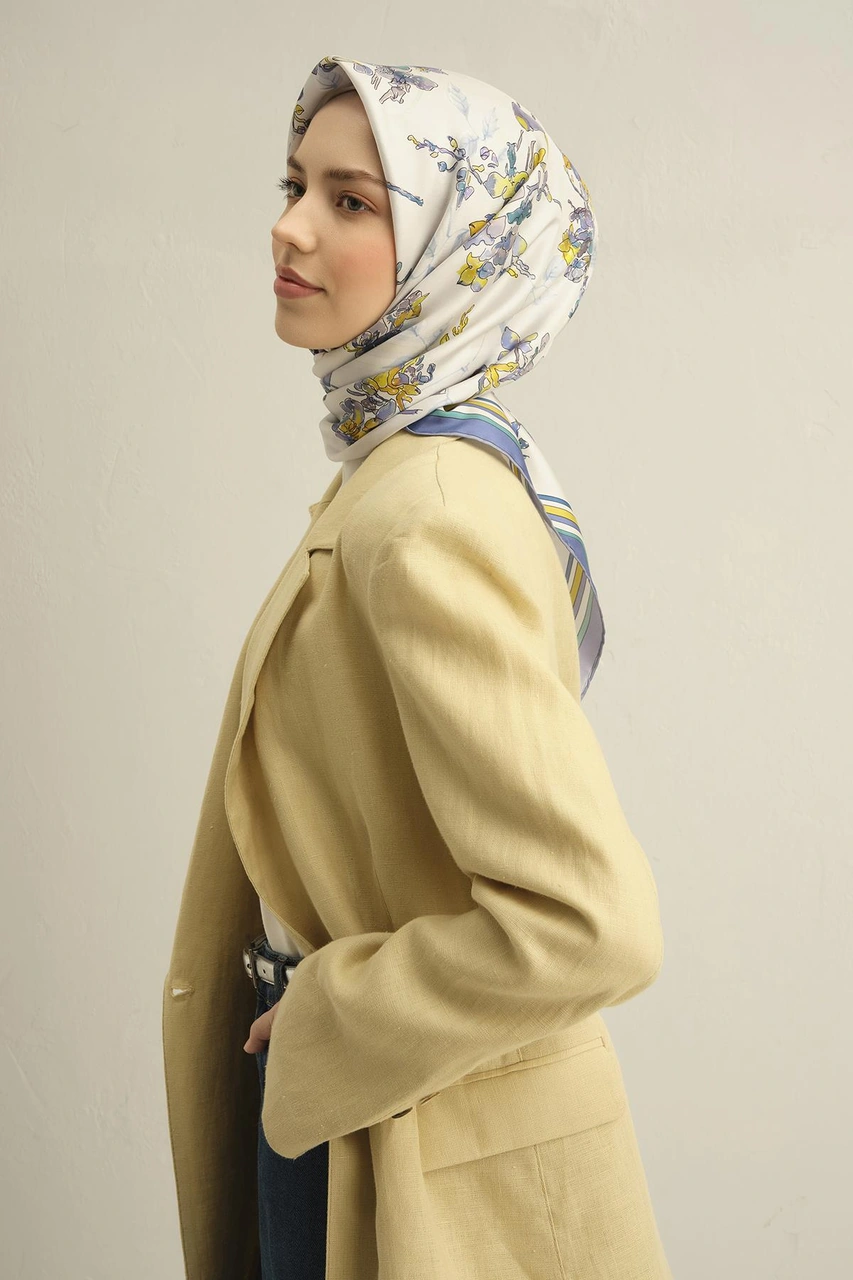 Armine Çiçek Desenli Saf İpek Sura Eşarp 9316d 83 İndigo