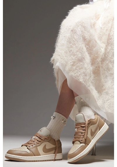 Nike Air Jordan 1 Low Womens Sneaker Hakiki Deri Kadın Günlük Spor Ayakkabı Kahverengi Kahverengi Nike Air Jordan 1 Low Womens Sneaker Hakiki Deri Kadın Günlük Spor Ayakkabı Kahverengi Kahverengi