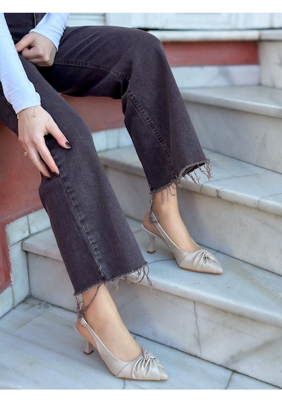 Ervanın Butiği Bej Kırışık Deri Bow Fiyonk Detay Kadın Stiletto-6094