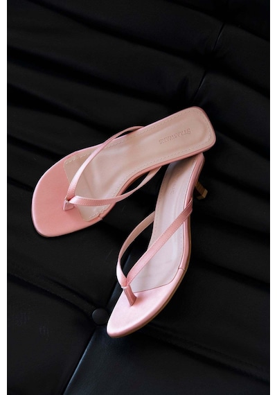 Wolk Shoes Ruiz Kadın Topuklu Parmak Arası Saten Sandalet Pembe