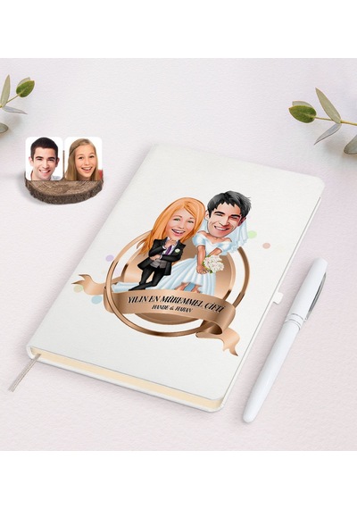Kişiye Özel Yılın En Mükemmel Çifti Karikatürlü Beyaz Defter ve K N11.1250 Beyaz