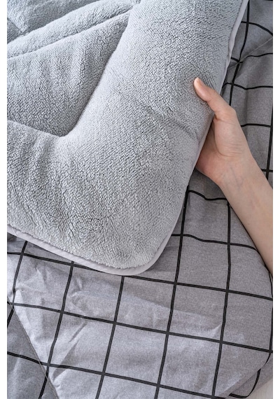 Rivaistanbul Gri Kareli Loura Çift Kişilik Çift Taraflı Lüx Wellsoft Yorgan Seti 195x215 Cm Gri