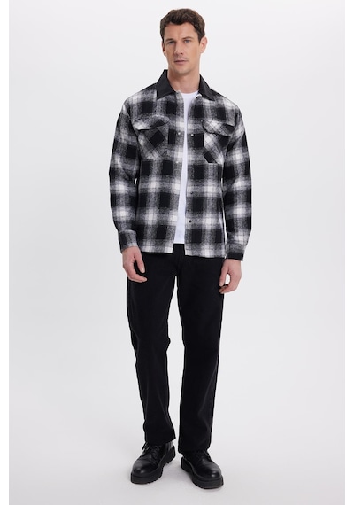Tudors Erkek Slim Fit Dar Kesim Çift Cepli Kapaklı Spor Yaka Kareli Oduncu Gömlek-41807 Çok Renkli Tudors Erkek Slim Fit Dar Kesim Çift Cepli Kapaklı Spor Yaka Kareli Oduncu Gömlek-41807 Çok Renkli