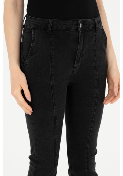 U.S. Polo Assn. Kadın Siyah Skinny Flare Cropped Fit Jean Pantolon 50282739-DN0027