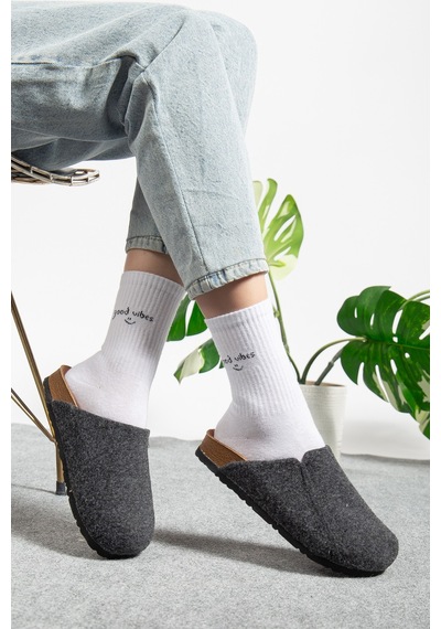 Polomia Comfort Kadın Mantar Taban Eva Konfor Moda Kışlık Önü Kapalı Keçe Model Sabo Outdoor Günlük Rahat Ev Terlik Siyah