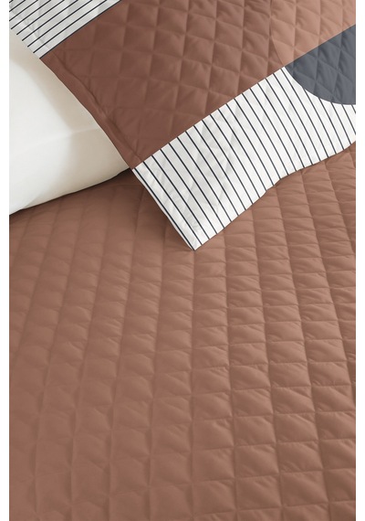 Geometrik Çizgili Bej Genç Odası Tek Kişilik Pike Takımı - Kahve 160x220 Cm Kapitone Yatak Örtüsü Kremamsı Toprak Işıltısı Geometrik Çizgili Bej Genç Odası Tek Kişilik Pike Takımı - Kahve 160x220 Cm Kapitone Yatak Örtüsü Kremamsı Toprak Işıltısı