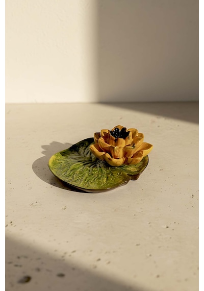 Sarı Lotus Çiçeği Dekoratif Tabak