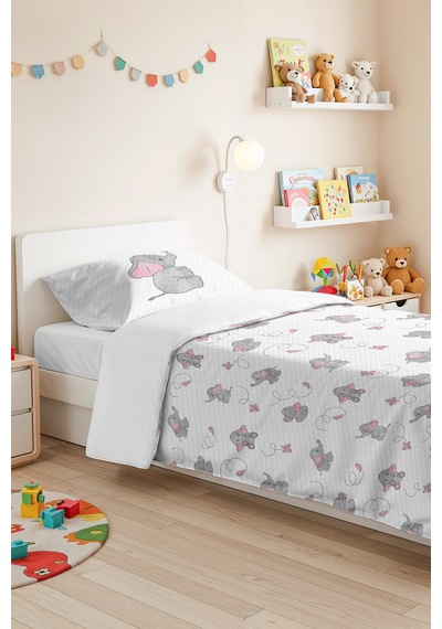Evimde Bambaşka Fil Bebek Kız Çocuk Pike Takımı - Sevimli Minimal Gri Pembe Bebek Odası Yatak Örtüsü - 160x220 CM Evimde Bambaşka Fil Bebek Kız Çocuk Pike Takımı - Sevimli Minimal Gri Pembe Bebek Odası Yatak Örtüsü - 160x220 CM