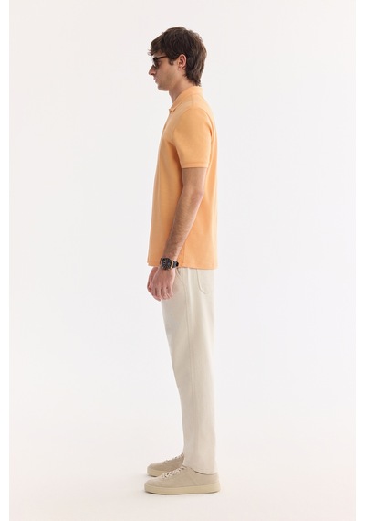 Avva Erkek Açık Turuncu Kıvrılmaz Polo Yaka %100 Pamuk Basic Regular Fit T-shirt B001032