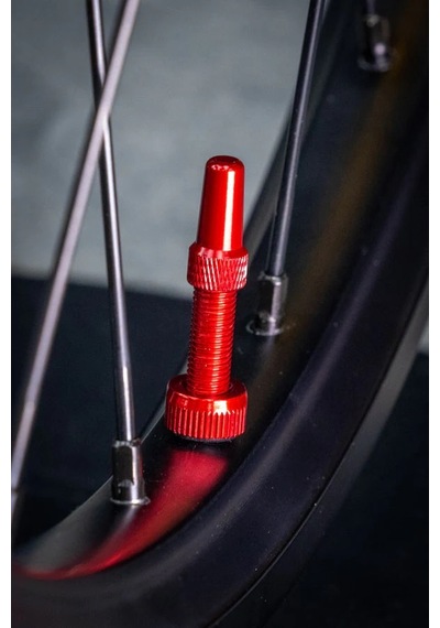Muc-off V2 Pembe Tubeless Valf 60mm Siyah