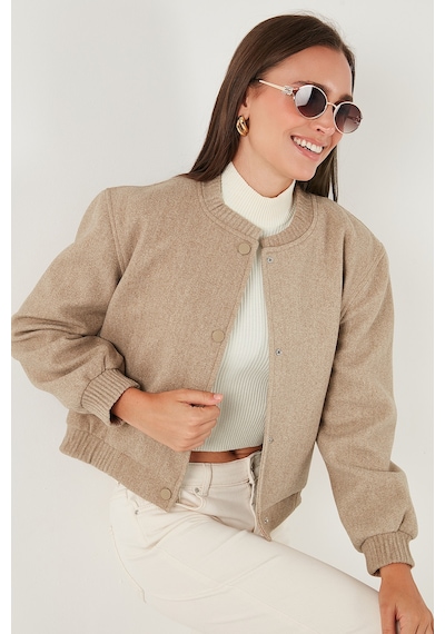 Lela Loose Fit Sıfır Yaka Çıtçıtlı Kaşe Kısa Bayan Mont 6810178 Bej