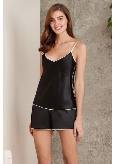 Pierre Cardin Premium Kadın Saten 4'lü Gecelik İp Askılı Pijama Şortlu Kutulu Gelin Çeyiz Seti Siyah Pierre Cardin Premium Kadın Saten 4'lü Gecelik İp Askılı Pijama Şortlu Kutulu Gelin Çeyiz Seti Siyah