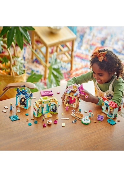 LEGO® Disney Princess: Disney Prensesi Pazar Macerası 43246 6+ Yaratıcı Oyuncak Yapım Seti - 817 Parça