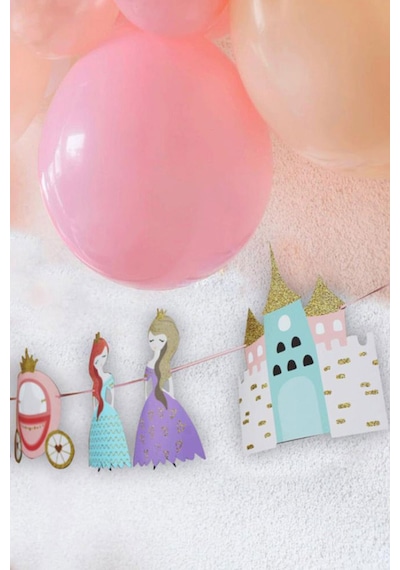 Çok Renkli Prenses Ve Şato Temalı Banner Tüm Yaşlar