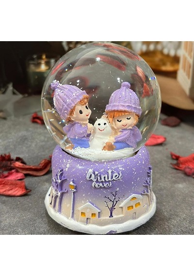 Winter Love Temalı Orta Boy Işıklı Müzikli Kar Küresi