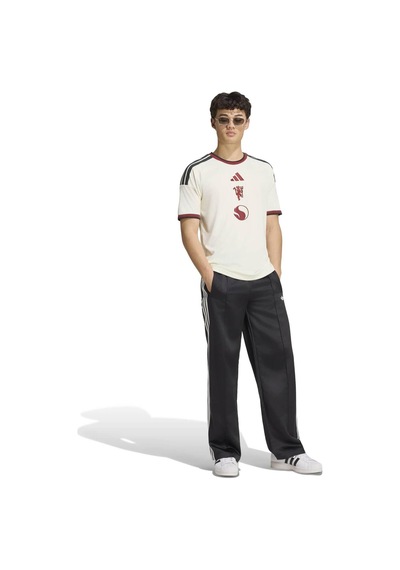 Ka6876-e Adidas Manchester United 26-27 Erkek Forması Bej Ka6876-e