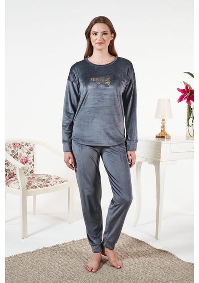 Remsa Kadın Kadife Baskılı Pijama Takımı 25381 Antrasit Antrasit Remsa Kadın Kadife Baskılı Pijama Takımı 25381 Antrasit Antrasit