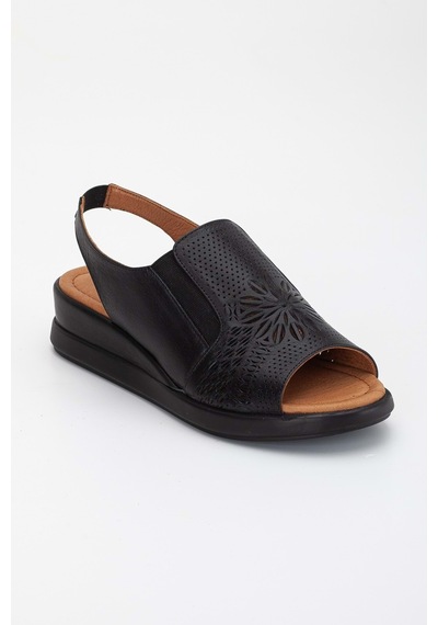 Analin Shoes Kadın Hakiki Deri Lastikli Sandalet Siyah
