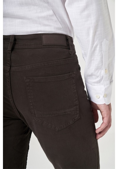 İmza Kahverengi 5 Cep Gabardin Slim Fit Pamuklu Denim Jean Kot Pantolon 1003260317 Koyu Kahverengi İmza Kahverengi 5 Cep Gabardin Slim Fit Pamuklu Denim Jean Kot Pantolon 1003260317 Koyu Kahverengi