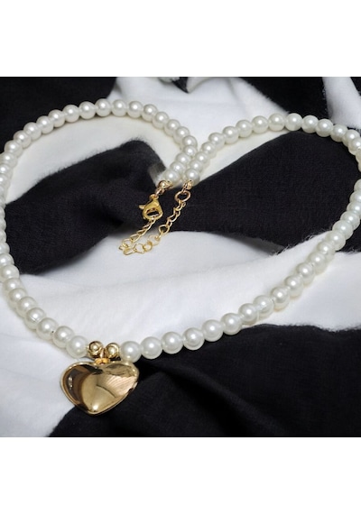 İnci Detaylı Kalp Uçlu Kolye Altın Renk Kalpli Kadın Choker Tak Gold İnci Detaylı Kalp Uçlu Kolye Altın Renk Kalpli Kadın Choker Tak Gold