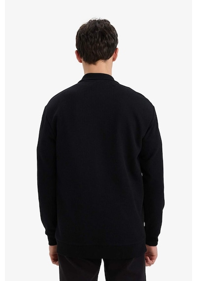 DeFacto Comfort Fit Dik Yaka Dokulu Yarım Fermuarlı Waffle Sweatshirt D7543AX25SPBK81 DeFacto Comfort Fit Dik Yaka Dokulu Yarım Fermuarlı Waffle Sweatshirt D7543AX25SPBK81