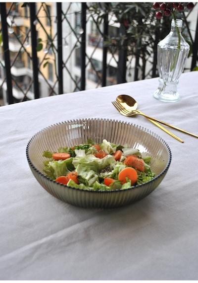 20 Cm Cam Salata Tabağı Füme Salata Kasesi Orta Boy Tabak 2-3 Kişilik Kahverengi