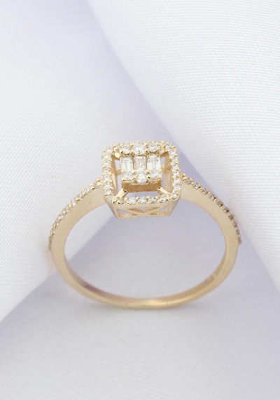 Rose Gold Pırlanta Baget Yüzük Rose Gold