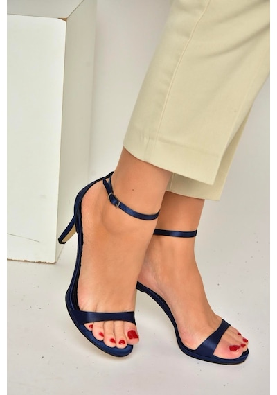 Fox Shoes Y569716904 Lacivert Kumaş İnce Topuklu Kadın Abiye Ayakkabı Lacivert