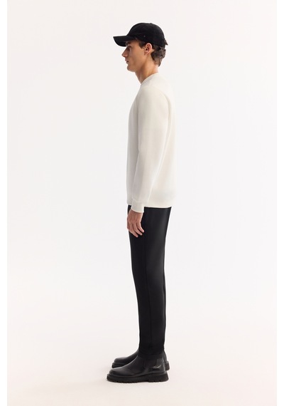 Avva Erkek Beyaz Bisiklet Yaka Pamuklu Şardonlu Baskılı Regular Fit Sweatshirt B001033