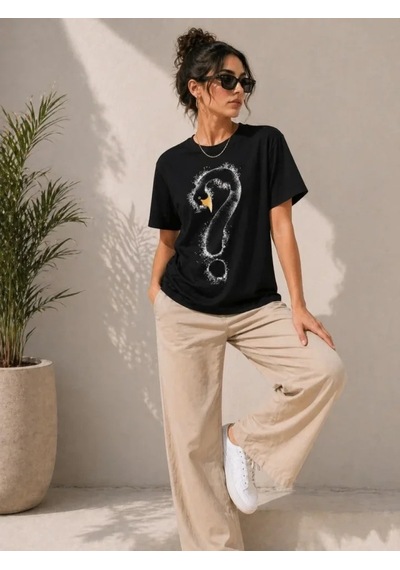 Defymoda Kuğu Figürlü Soru İşareti Baskılı Tişört Kısa Kol T-shirt - Siyah