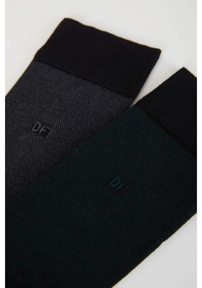 DeFacto Erkek Dikişsiz Ultra Soft 2'li Bambu Premium Uzun Çorap C2534AXNSKR1 DeFacto Erkek Dikişsiz Ultra Soft 2'li Bambu Premium Uzun Çorap C2534AXNSKR1