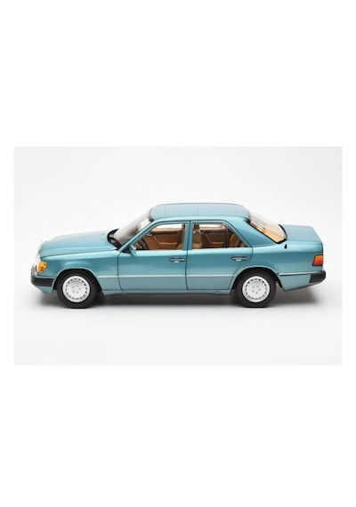 Norev 1:18 1989 Mercedes Benz E Class 230e W124 Beryl Blue Model
