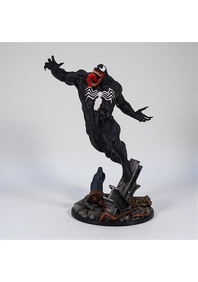 Venom Heykel Figür