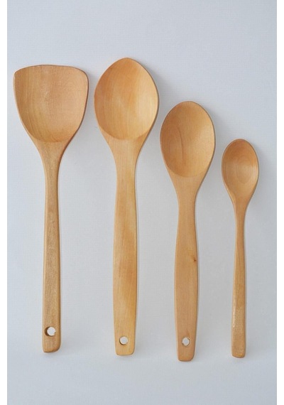 Store 4 Parça Ahşap Cilalı Kaşık Seti