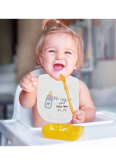 BK Kids Kişiye Özel Her Şeyin Başı Süt Tasarımlı Bebek Mama Önlüğ