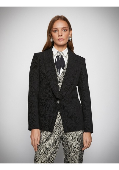 Koton Melis Ağazat X Koton - Jakarlı Cep Detaylı Blazer Ceket Siyah 3wak50120ek 3WAK50120EK999 Siyah Koton Melis Ağazat X Koton - Jakarlı Cep Detaylı Blazer Ceket Siyah 3wak50120ek 3WAK50120EK999 Siyah
