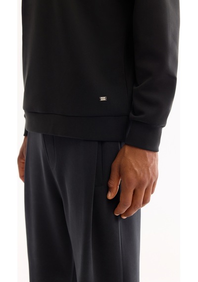Avva Erkek Siyah Dik Yaka Fermuarlı Soft Touch Baskılı Regular Fit Sweatshirt A52y1281 Avva Erkek Siyah Dik Yaka Fermuarlı Soft Touch Baskılı Regular Fit Sweatshirt A52y1281