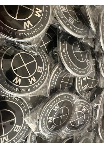 BMW 50 Yıl Siyah Logo 82mm | Kaput Amblem | BMW Uyumlu Yedek Parça