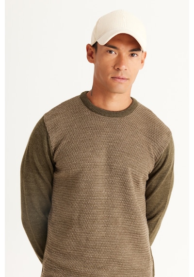 AC&Co / Altınyıldız Classics Erkek Haki-Bej Standart Fit Normal Kesim Bisiklet Yaka Petek Desenli Triko Haki AC&Co / Altınyıldız Classics Erkek Haki-Bej Standart Fit Normal Kesim Bisiklet Yaka Petek Desenli Triko Haki