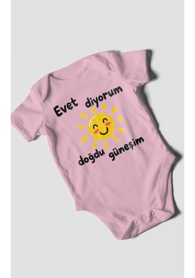 Morivokids Evet Diyorum Doğdu Güneşim Kısa Kollu Bebek Body %100 Pamuk Koyu Pembe