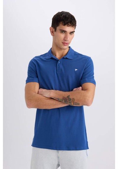 DeFacto %100 Pamuk Slim Fit Dar Kesim Polo Yaka Kısa Kollu Tişört D7665AX25SPBE815